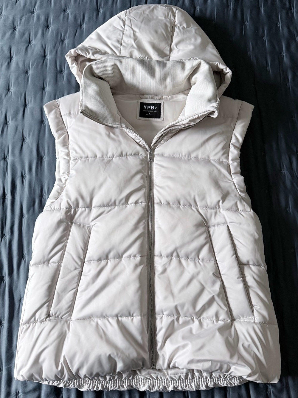 Abercrombie & Fitch YPB Puffer Vest